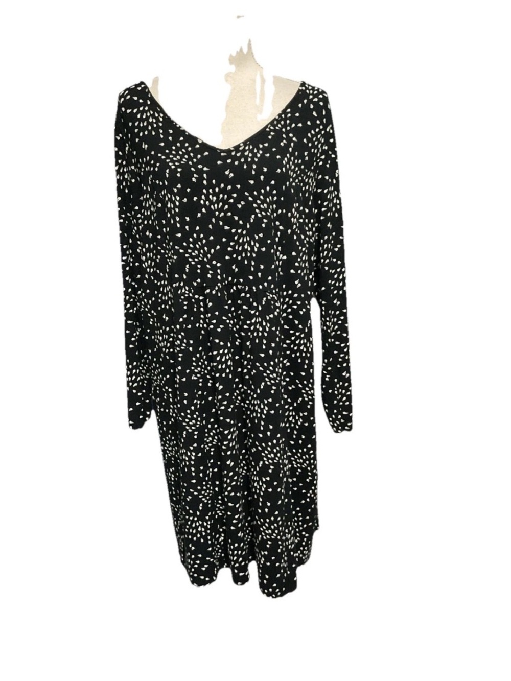 J. Jill Black Shift Dress with White Dot Burst Pattern - Long Sleeve Size Large